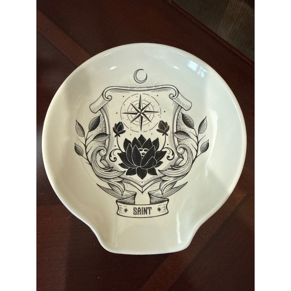 Illumicrate Saint of Steel T Kingfisher‎ Ceramic Spoon Rest White Black Paladin